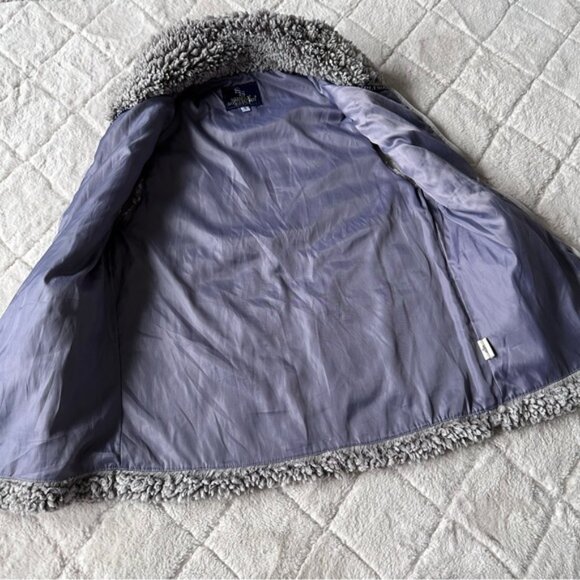 Simply Southern | Gray & Navy Vegan Faux Fur Sherpa Teddy Vest | Size Small - Picture 8 of 13